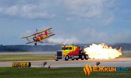 Самая быстрая реактивная грузовая машина Shockwave